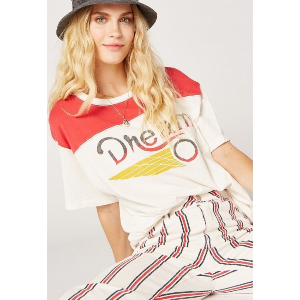 NWT Daydreamer Dream On Tee